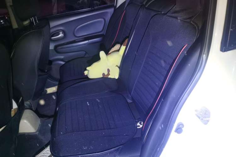 Used Venucia R50 2012 1.6L Automatic Comfort Edition Left Rear Seat