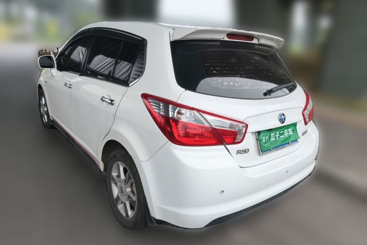 Used Venucia R50 2012 1.6L Manual Luxury Edition Rear Left 45 Deg