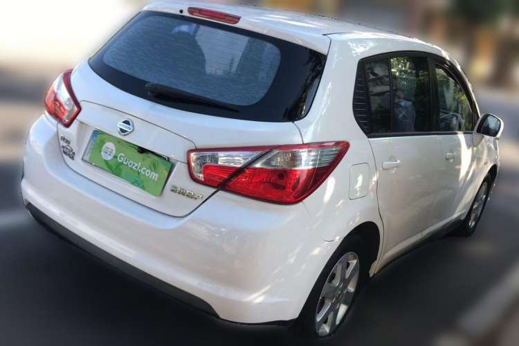 Used Venucia R50 2012 1.6L Automatic Prestige Edition Rear Right 45 Deg