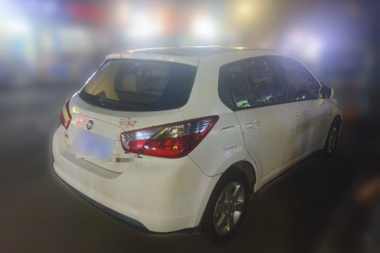 Used Venucia R50 2012 1.6L Automatic Prestige Edition Rear Right 45 Deg