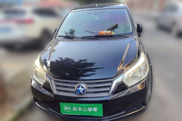 Used Venucia R50 2013 1.6L Manual Fashion Edition Front