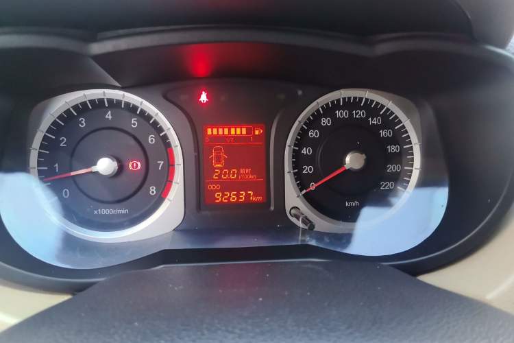 Used Venucia R50 2013 1.6L Manual Fashion Edition Instrument Cluster