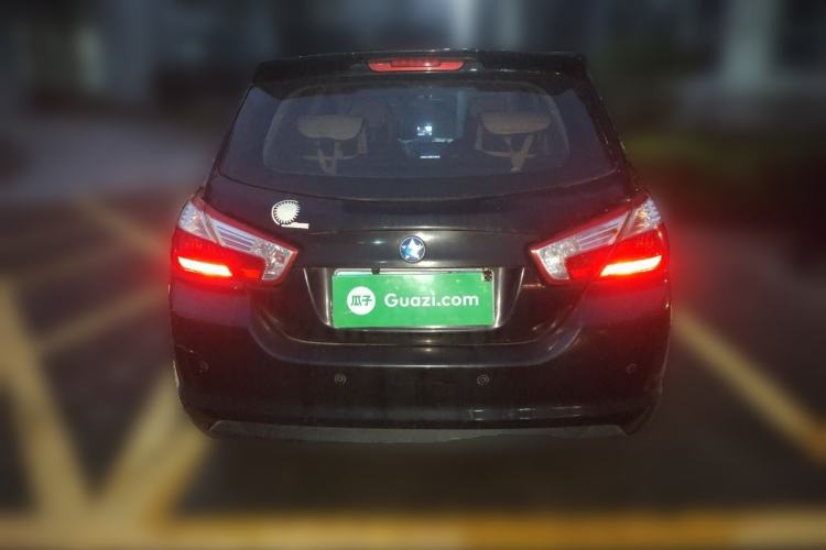 Used Venucia R50 2013 1.6L Manual Fashion Edition Rear