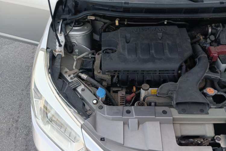 Used Venucia R50 2013 1.6L Manual Fashion Edition Engine Bay Right