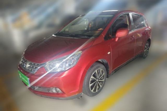 Used Venucia R50 2013 1.6L Automatic Fashion Edition
