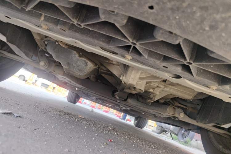 Used Venucia R50 2013 1.6L Manual Fashion Edition Chassis Front
