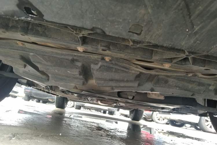 Used Venucia R50 2013 1.6L Manual Fashion Edition Chassis Front