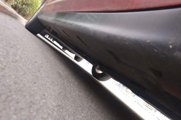 Used Venucia R50 2013 1.6L Manual Fashion Edition Chassis Front Right