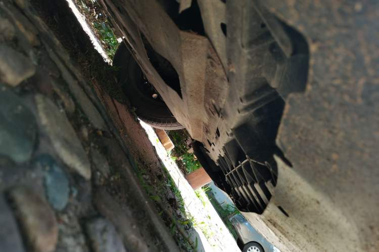 Used Venucia R50 2013 1.6L Manual Fashion Edition Chassis Front Right