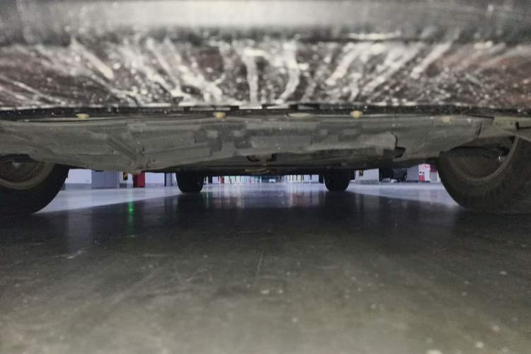 Used Venucia R50 2013 1.6L Manual Fashion Edition Chassis Front