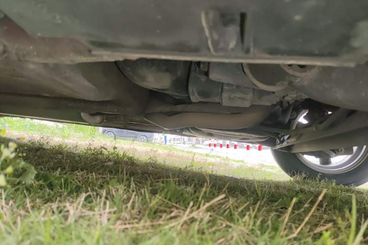 Used Venucia R50 2013 1.6L Automatic Luxury Edition Chassis Rear Left