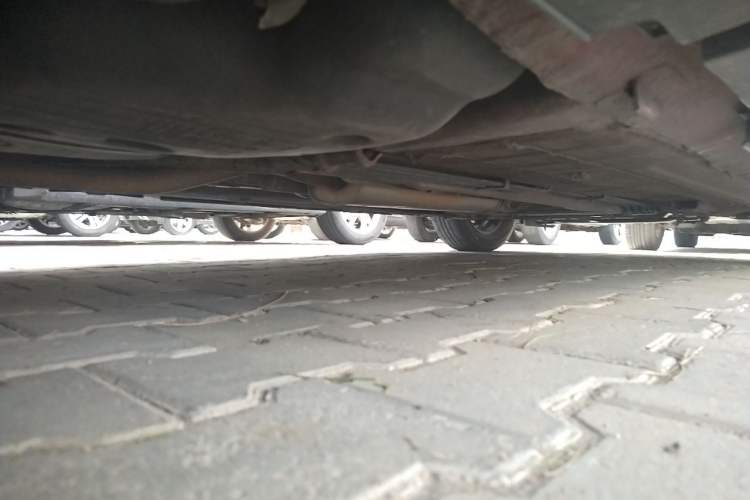 Used Venucia R50 2013 1.6L Automatic Fashion Edition Chassis Rear Right