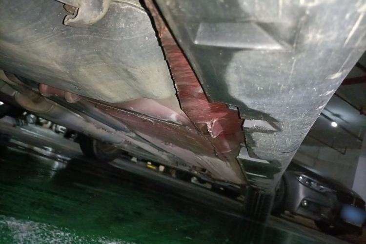 Used Venucia R50 2013 1.6L Manual Fashion Edition Chassis Rear Right