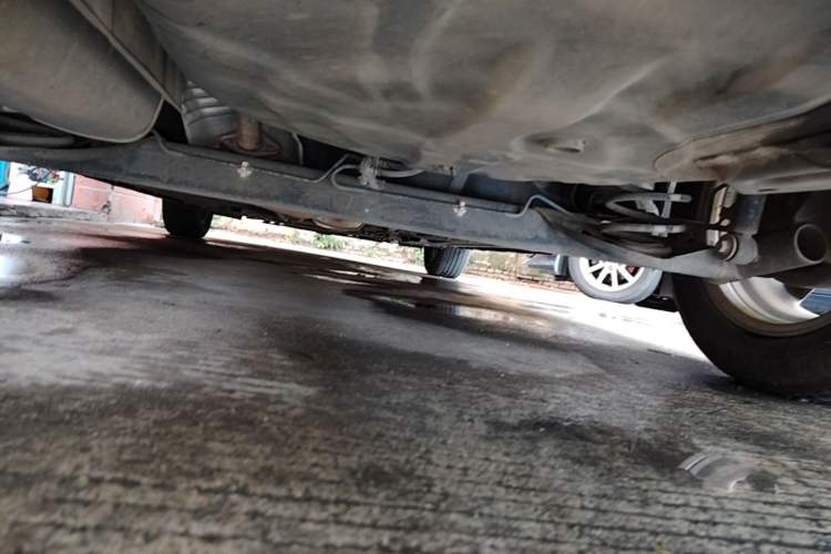 Used Venucia R50 2013 1.6L Automatic Fashion Edition Chassis Rear