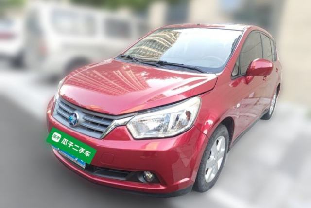 Used Venucia R50 2013 1.6L Automatic Luxury Edition
