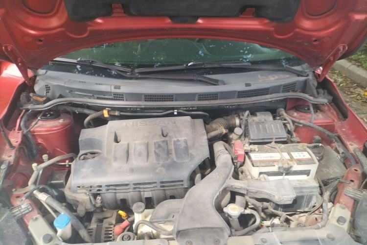 Used Venucia R50 2013 1.6L Automatic Fashion Edition Engine Bay