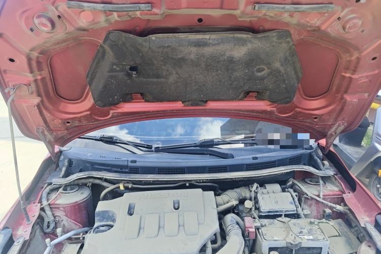 Used Venucia R50 2013 1.6L Manual Fashion Edition Engine Bay