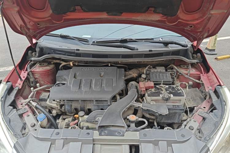 Used Venucia R50 2013 1.6L Manual Fashion Edition Engine Bay