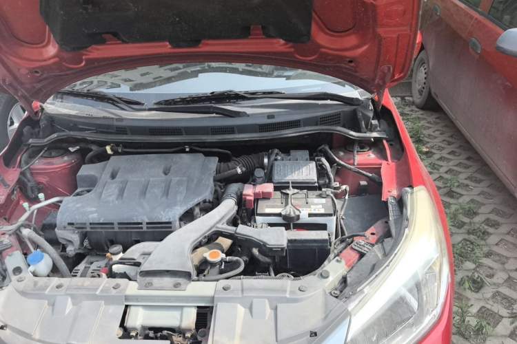 Used Venucia R50 2013 1.6L Manual Fashion Edition Engine Bay Left