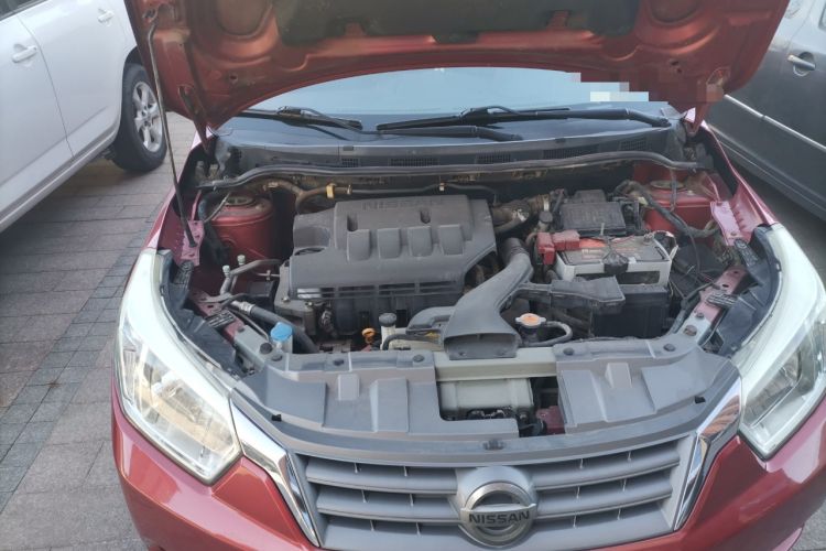 Used Venucia R50 2013 1.6L Automatic Fashion Edition Engine Bay Right
