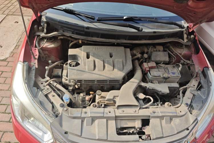 Used Venucia R50 2013 1.6L Automatic Fashion Edition Engine Bay Right