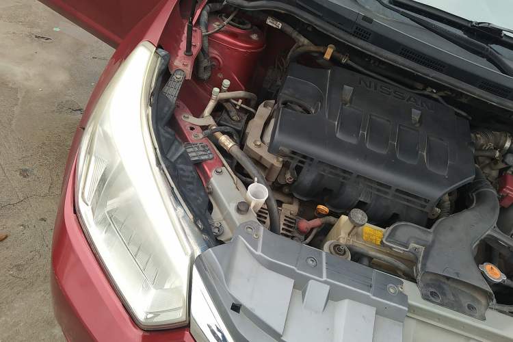 Used Venucia R50 2013 1.6L Manual Fashion Edition Engine Bay Right