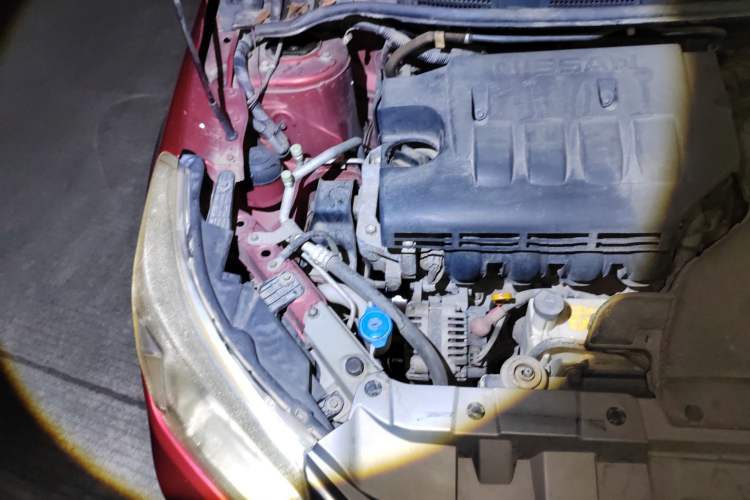 Used Venucia R50 2013 1.6L Manual Fashion Edition Engine Bay Right