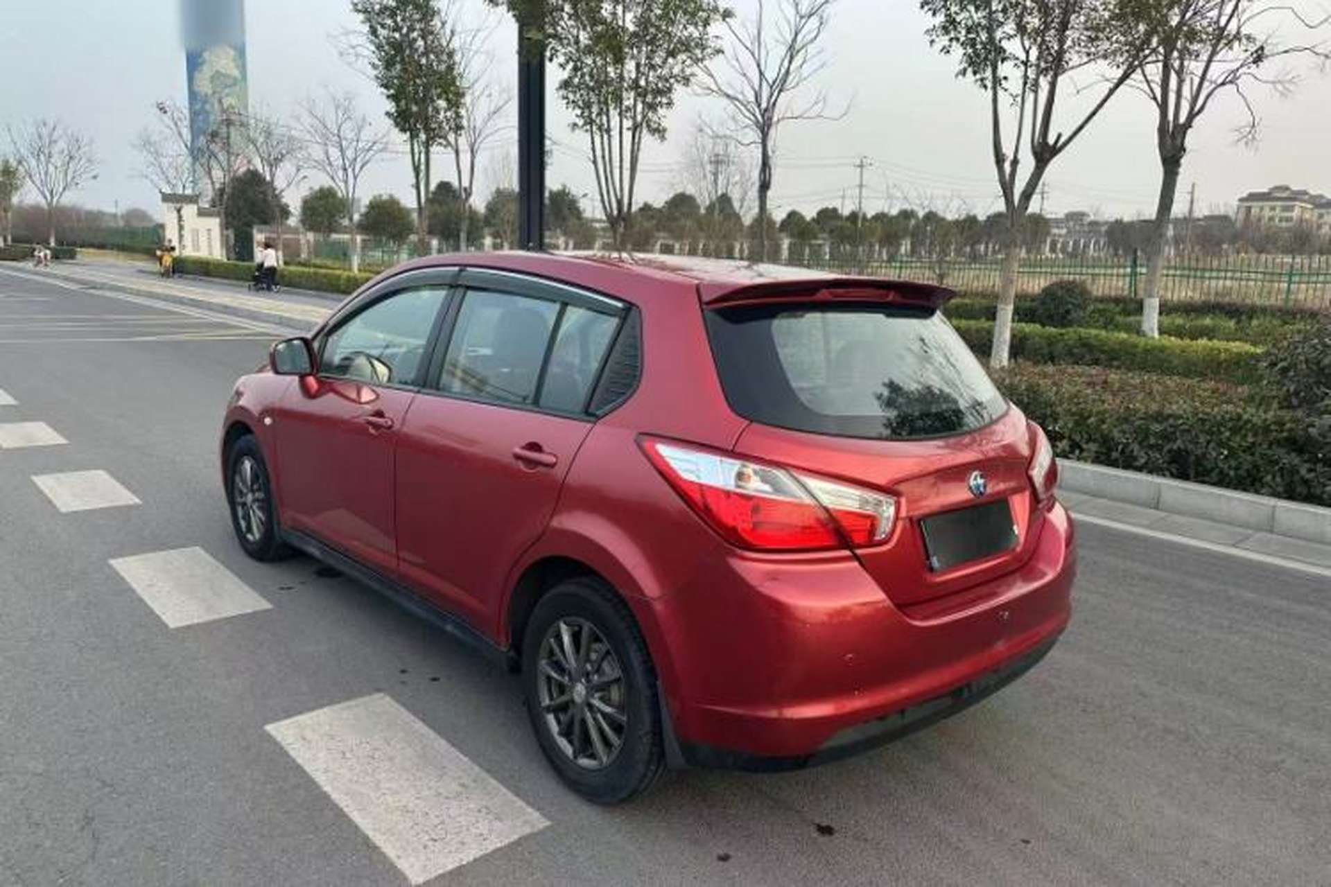 Used Venucia R50 2013 1.6L Automatic Fashion Edition Exterior 7