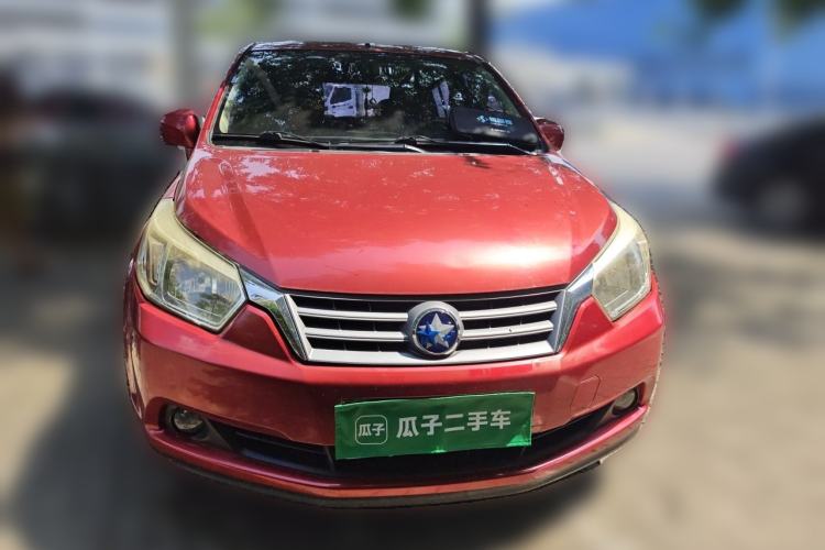 Used Venucia R50 2013 1.6L Manual Fashion Edition Front