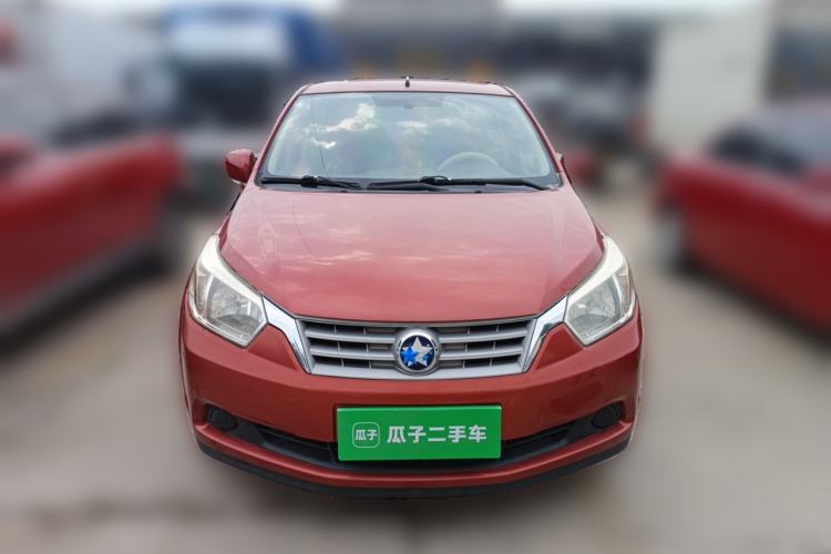 Used Venucia R50 2013 1.6L Manual Fashion Edition Front