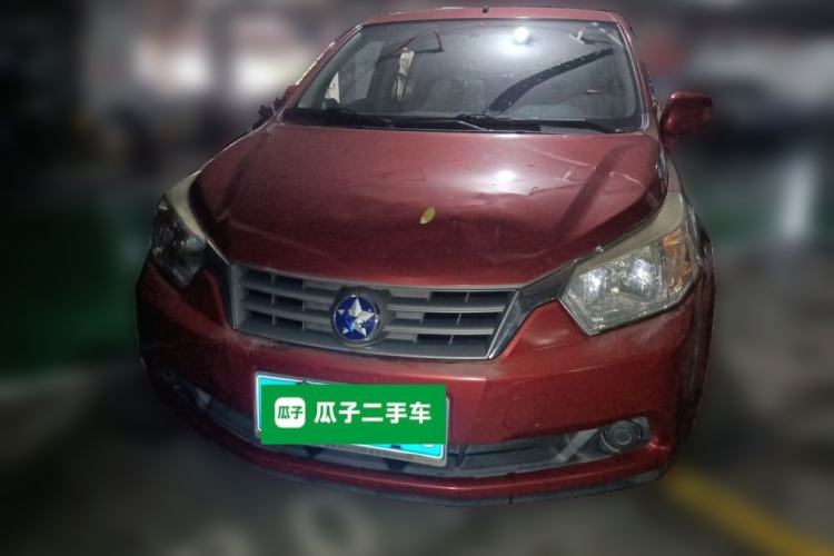 Used Venucia R50 2013 1.6L Manual Fashion Edition Front