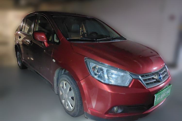 Used Venucia R50 2013 1.6L Automatic Fashion Edition Front Right 45 Deg