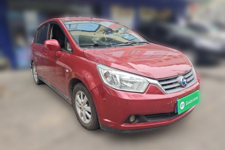 Used Venucia R50 2013 1.6L Manual Fashion Edition Front Right 45 Deg