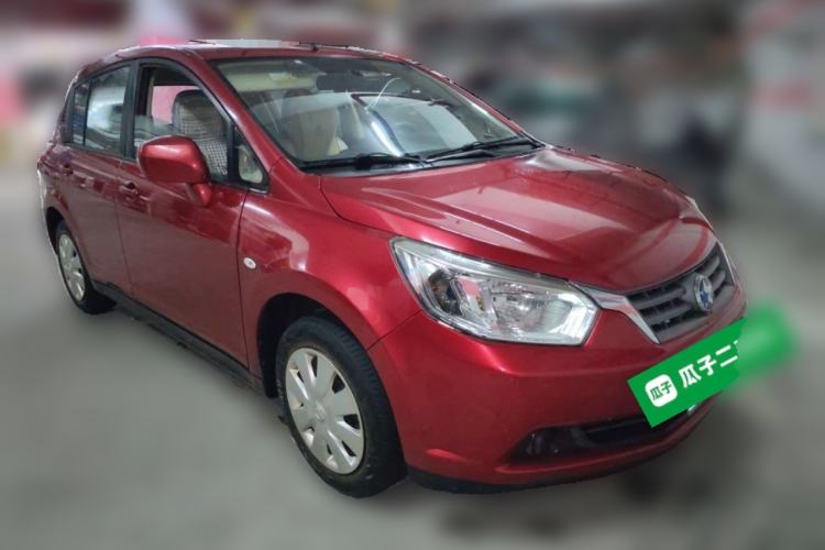 Used Venucia R50 2013 1.6L Manual Fashion Edition Front Right 45 Deg