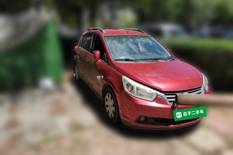 Used Venucia R50 2013 1.6L Manual Fashion Edition Front Right 45 Deg