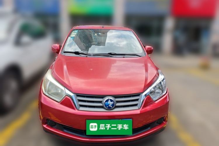 Used Venucia R50 2013 1.6L Manual Fashion Edition Front
