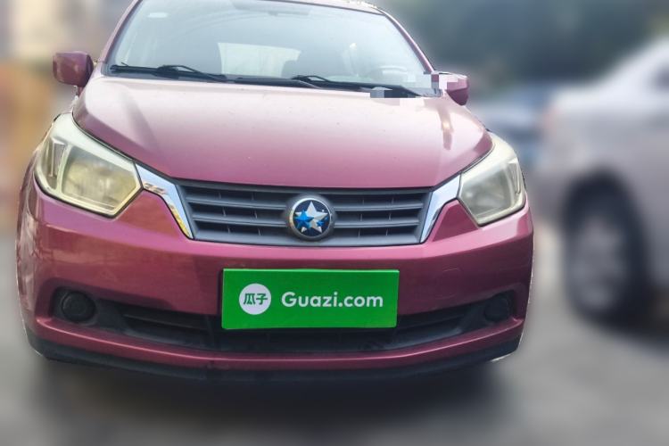 Used Venucia R50 2013 1.6L Manual Fashion Edition Front
