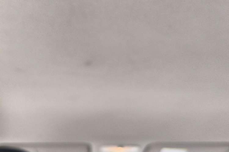 Used Venucia R50 2013 1.6L Manual Fashion Edition Headliner