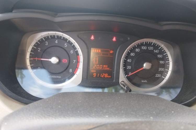Used Venucia R50 2013 1.6L Manual Fashion Edition Instrument Cluster