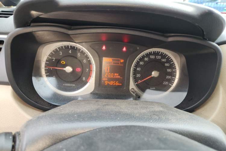 Used Venucia R50 2013 1.6L Manual Luxury Edition Instrument Cluster