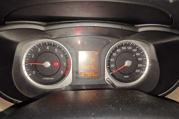 Used Venucia R50 2013 1.6L Automatic Luxury Edition Instrument Cluster