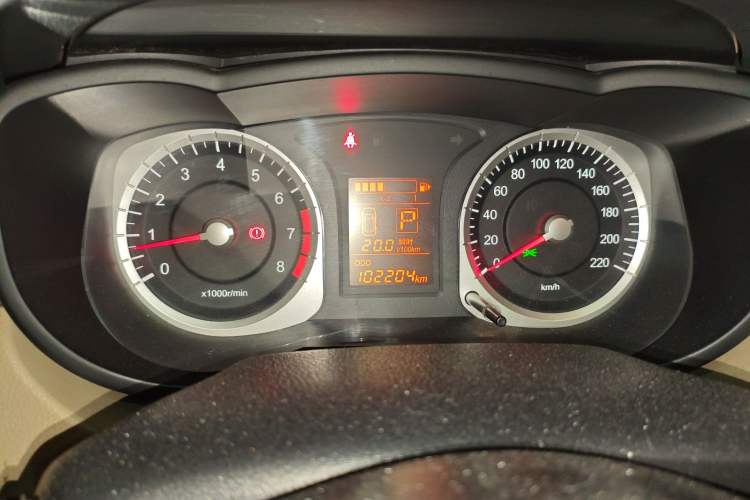 Used Venucia R50 2013 1.6L Automatic Fashion Edition Instrument Cluster
