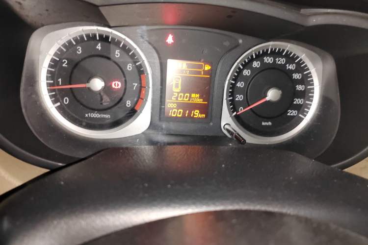 Used Venucia R50 2013 1.6L Manual Fashion Edition Instrument Cluster