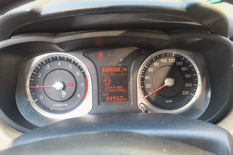 Used Venucia R50 2013 1.6L Manual Fashion Edition Instrument Cluster