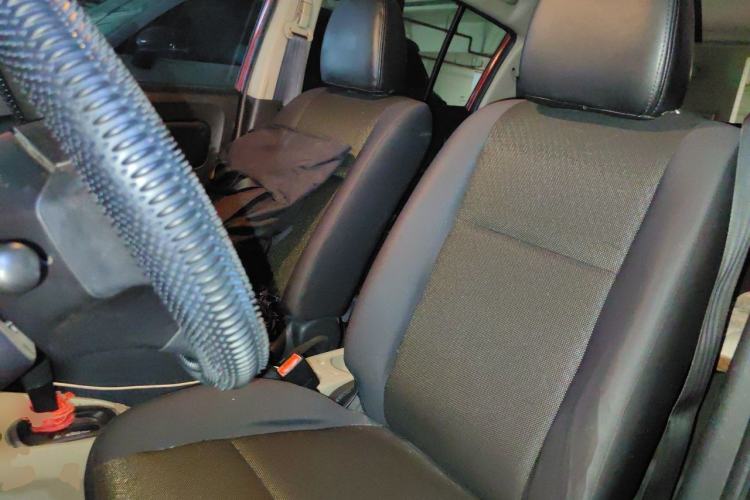 Used Venucia R50 2013 1.6L Automatic Fashion Edition Left Front Seat