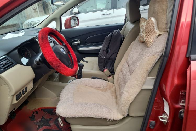 Used Venucia R50 2013 1.6L Manual Version with Beidou Navigation Left Front Seat