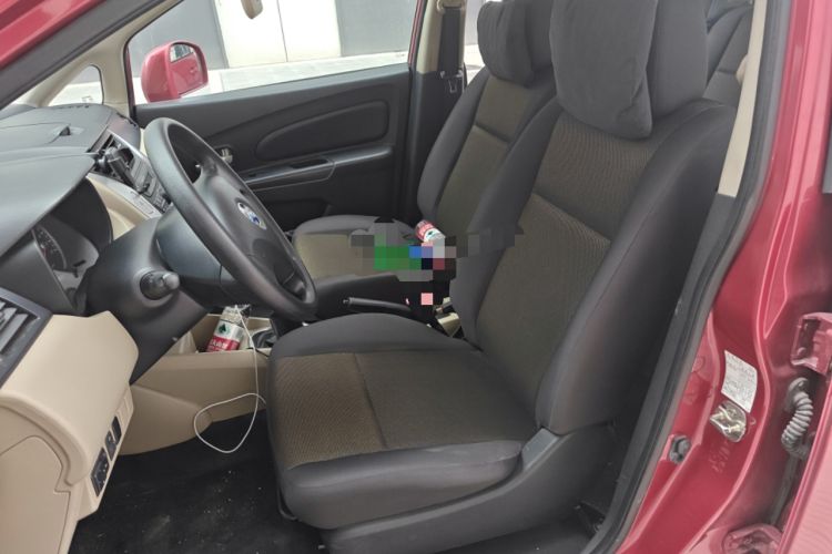 Used Venucia R50 2013 1.6L Manual Fashion Edition Left Front Seat
