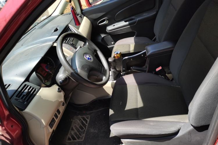 Used Venucia R50 2013 1.6L Manual Fashion Edition Left Front Seat