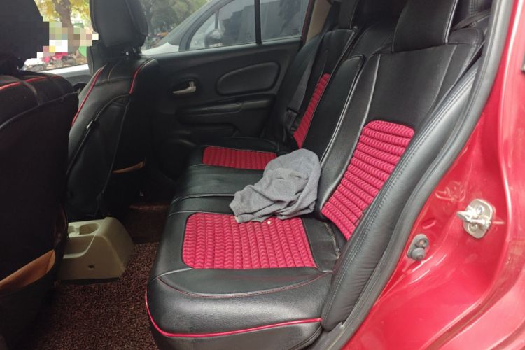 Used Venucia R50 2013 1.6L Manual Fashion Edition Left Rear Seat