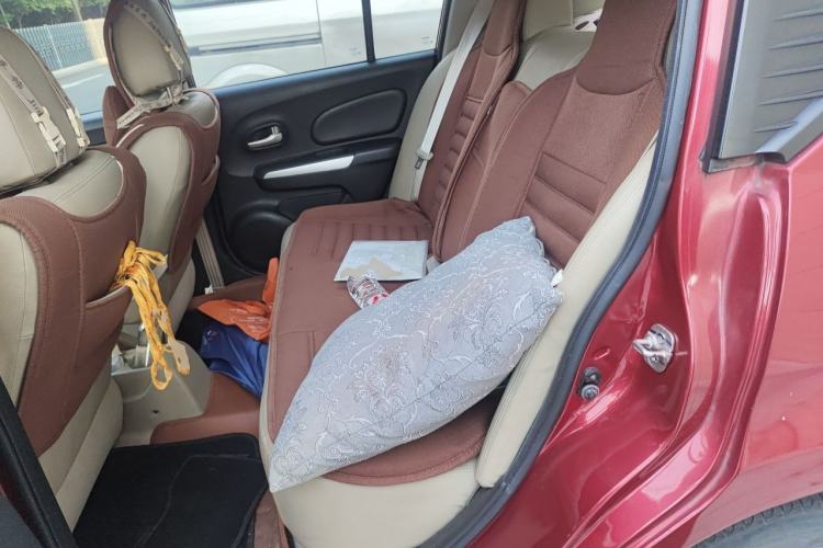 Used Venucia R50 2013 1.6L Automatic Luxury Edition Left Rear Seat
